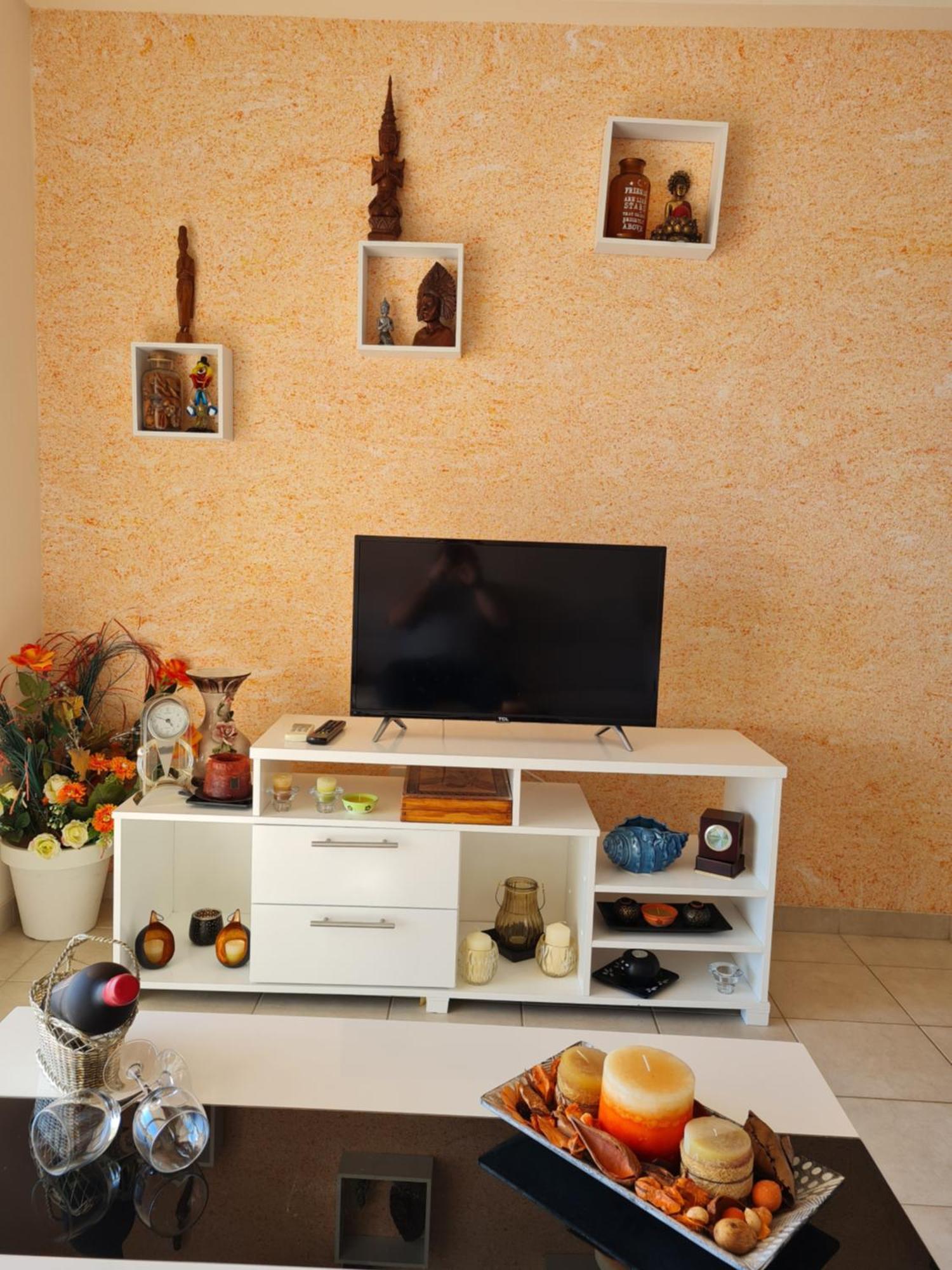 Michaela'S Apartment Paphos Extérieur photo